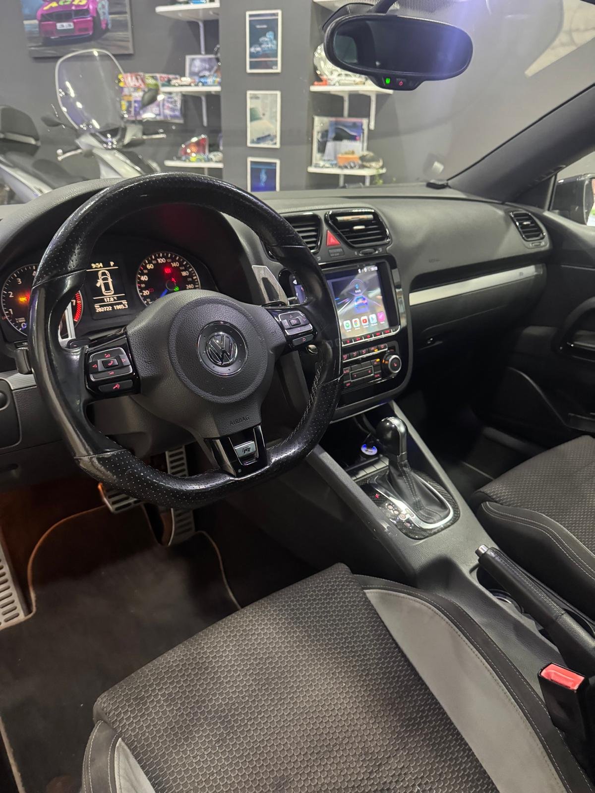 VOLKSWAGEN SCIROCCO R