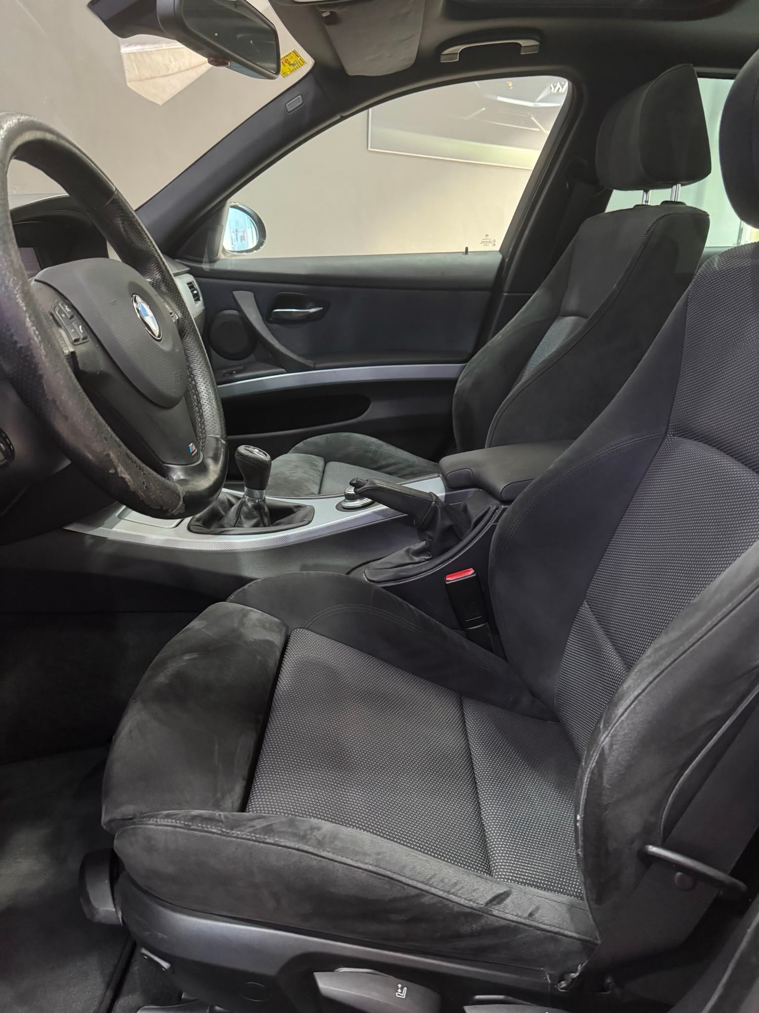 BMW E90 320i - KIT M COMPLETO NACIONAL TECHO